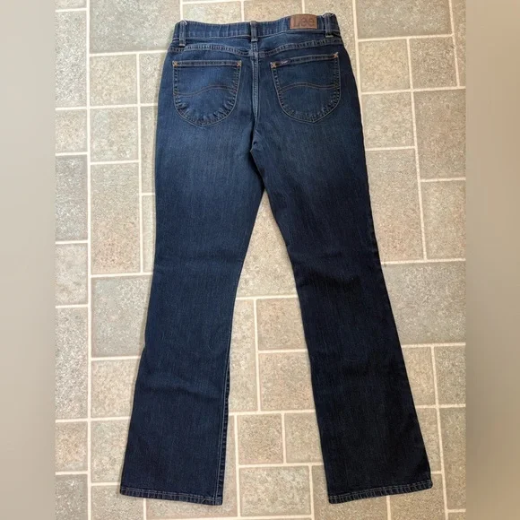 Lee Dark Blue Regular Fit Boot Cut Mid Rise Jeans size 8M - Picture 5 of 12